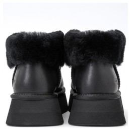 UGG Funkette Platform Boots Leather Black