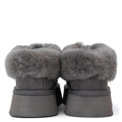 UGG Platform Slipper Grey