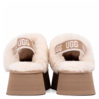 UGG Funkette Suede Platform Sand