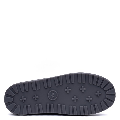 UGG Mens Classic Short Pull-On Black