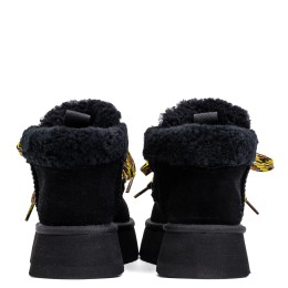 UGG Funkarra Cabin Cuff Black