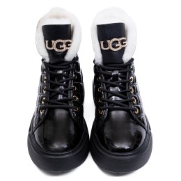 UGG Shanti Black