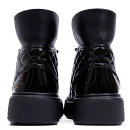 UGG Shanti Black