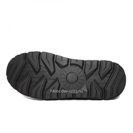 UGG Neumel Hybrid Black