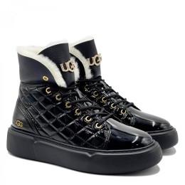 UGG Shanti Black