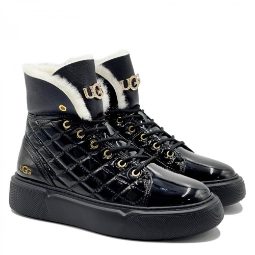 UGG Shanti Black