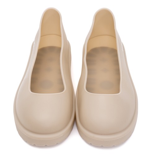UGG Boot Guard Sand