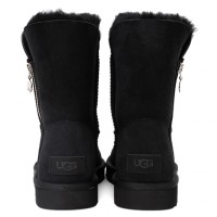 UGG Bailey Zip Short Black